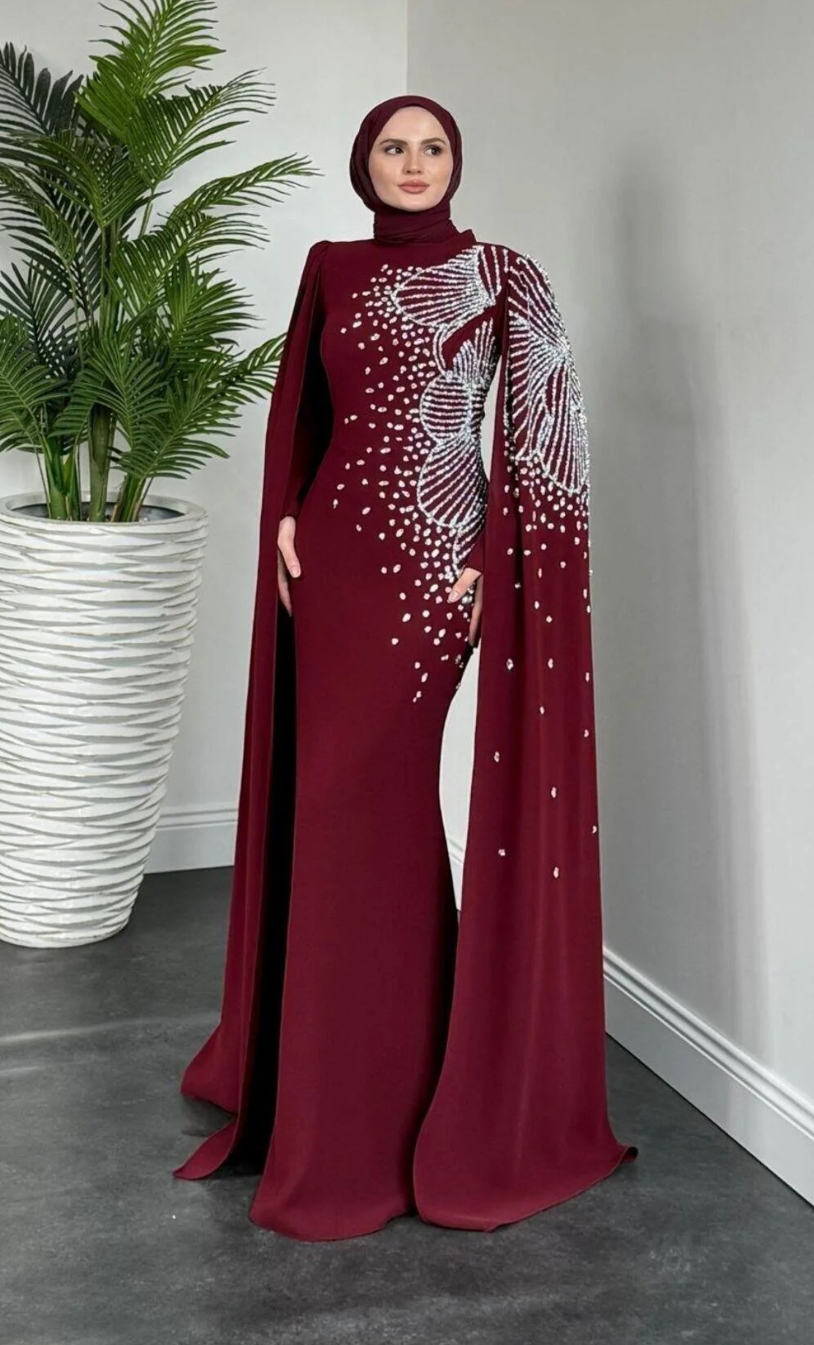 Bordo taş detaylı abiye