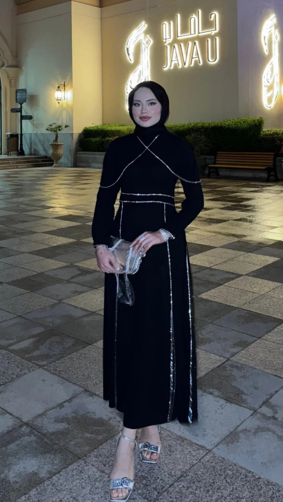 Siyah simli abiye